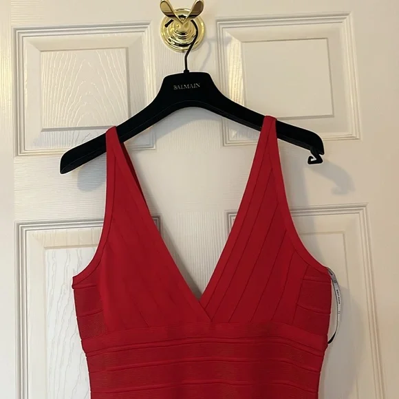 NWT $1690 Herve Leger Fluted Metallic-Trimmed Bandage Midi Dress size M - Picture 10 of 17